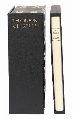 BOOK OF KELLS FACSIMILE AND COMMENTARY VOLUME