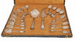 800 STANDARD SILVER DESSERT SERVICE WITH MUSICAL TROPHY DECORATION