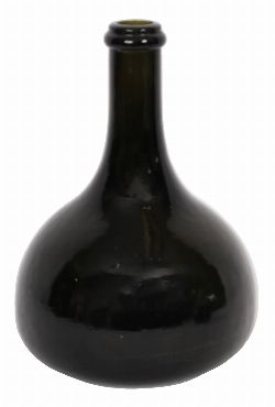 EARLY GEORGIAN GLASS ONION BOTTLE
