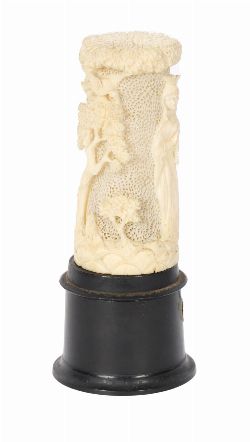 CARVED IVORY FIGURE OF THE MADONNA AND CHILD, LATE 19TH / EARLY 20TH CENTURY