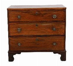 GEORGIAN MAHOGANY CHEST