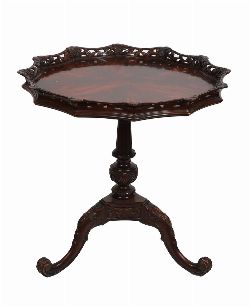 EARLY 20TH-CENTURY MAHOGANY CHIPPENDALE STYLE TEA TABLE