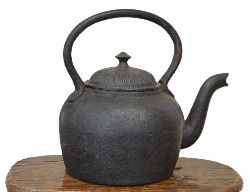 CAST IRON KETTLE