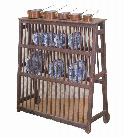 GEORGIAN PINE FLOOR STANDING PLATE RACK