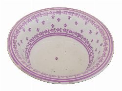 19TH-CENTURY SPONGEWARE BASIN