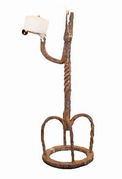EARLY 19TH-CENTURY IRON RUSH LIGHT