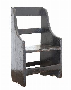 GEORGIAN PINE CHILD'S CHAIR