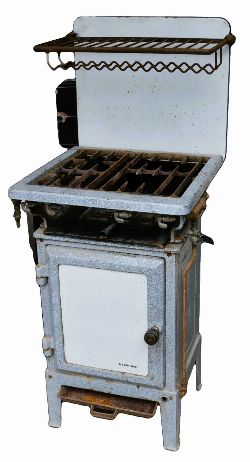 ENAMEL FREE-STANDING GAS COOKER