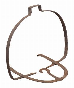 19TH-CENTURY IRON BREAD GRIDDLE