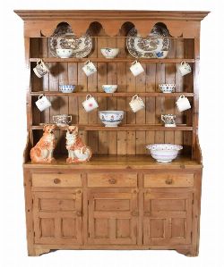 19TH-CENTURY IRISH PINE THREE-DOOR DRESSER