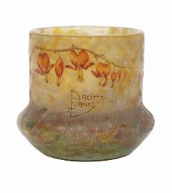 DAUM NANCY GLASS VASE, FRANCE LATE 19TH / EARLY 20TH CENTURY