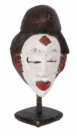 20TH-CENTURY GABON PUNU TRIBAL MASK