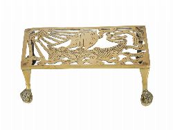 VICTORIAN BRASS TRIVET WITH VIKING SHIP MOTIF