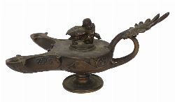 NEOCLASSICAL BRONZE VASE-STEMMED TABLE LAMP