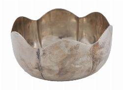 IRISH DESIGNER SILVER BOWL