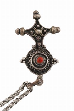TIBETAN SILVER PENDANT ON ASSOCIATED CHAIN