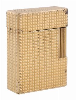 GOLD-PLATED S.T. DUPONT PARIS LIGHTER
