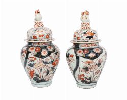 PAIR OF CHINESE QING IMARI VASES WITH COCKEREL FINIALS