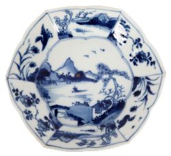 CHINESE BLUE AND WHITE OCTAGONAL PORCELAIN DISH, KANGXI PERIOD (1662â€“1722)
