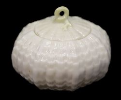 BELLEEK HONEY POT AND LID