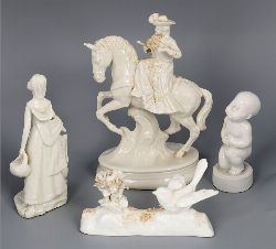 COLLECTION OF FOUR SMALL PORCELAIN FIGURES