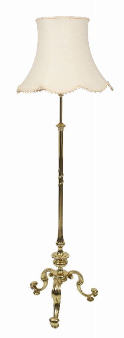 VICTORIAN BRASS TELESCOPIC STANDARD LAMP