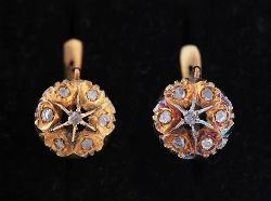 PAIR OF 18CT GOLD DIAMOND EARRINGS