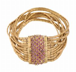 18CT GOLD AND AMETHYST MULTI-STRAND BRACELET