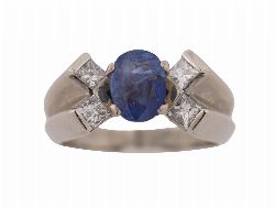 NATURAL SAPPHIRE AND DIAMOND RING