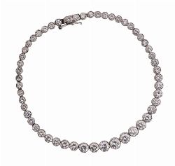 DIAMOND TENNIS BRACELET