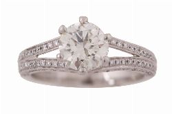 PLATINUM DIAMOND SOLITAIRE RING