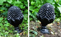 PAIR OF CAST-IRON PINEAPPLE PIER FINIALS
