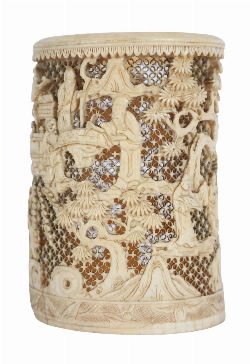 19TH-CENTURY CHINESE CARVED IVORY BRUSH POT