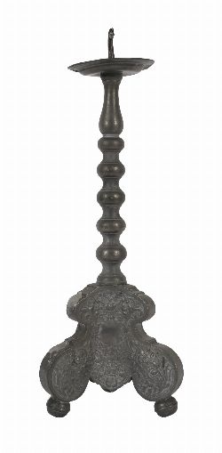 19TH-CENTURY PEWTER CANDLESTICK