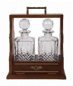 EARLY 20TH-CENTURY MAHOGANY TANTALUS