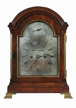 EARLY 19TH-CENTURY MAHOGANY BRACKET CLOCK