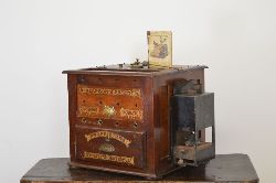 ANTIQUE HEARSON'S PATENT INCUBATOR