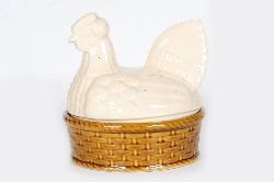 GLAZED POTTERY HEN-ON-NEST