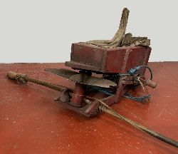 ANTIQUE SEEDER