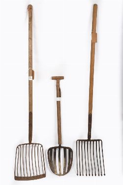 3 ANTIQUE PITCHFORK SCOOPS