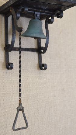 19TH-CENTURY IRISH SCHOOL BRONZE BELL