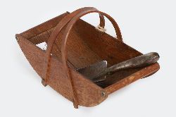 SMALL OAK TRUG AND TROWEL