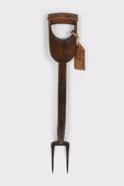 VINTAGE ROGUEING FORK