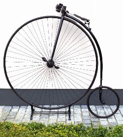 FINE PENNY-FARTHING HIGH-WHEEL BICYCLE, C. 1880