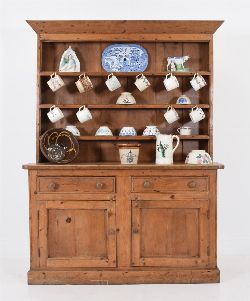 19TH-CENTURY PINE WAXED KITCHEN DRESSER