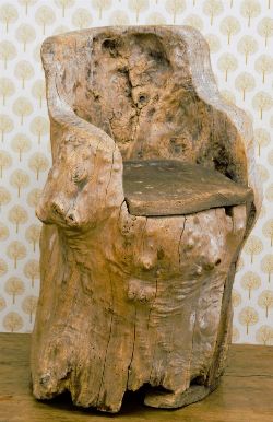 RARE 18TH-CENTURY IRISH ASH DUG OUT CHAIR