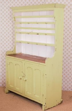 GEORGIAN PINE KITCHEN DRESSER