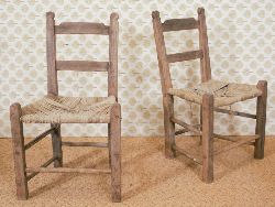 PAIR OF 19TH-CENTURY PINE SUGAN CHAIRS