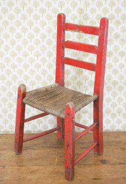 PINE SUGAN CHAIR