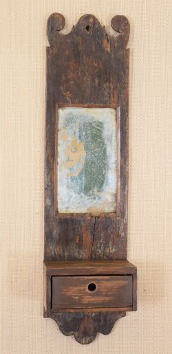 19TH-CENTURY PINE WALL BRACKET